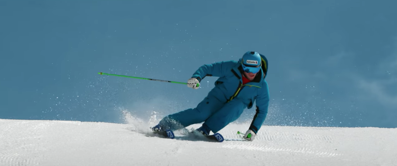 Efsane Kayakçıların Keskin Dönüşlerini HD Kalitesinde ve Ağır-Çekimde İzleyin!